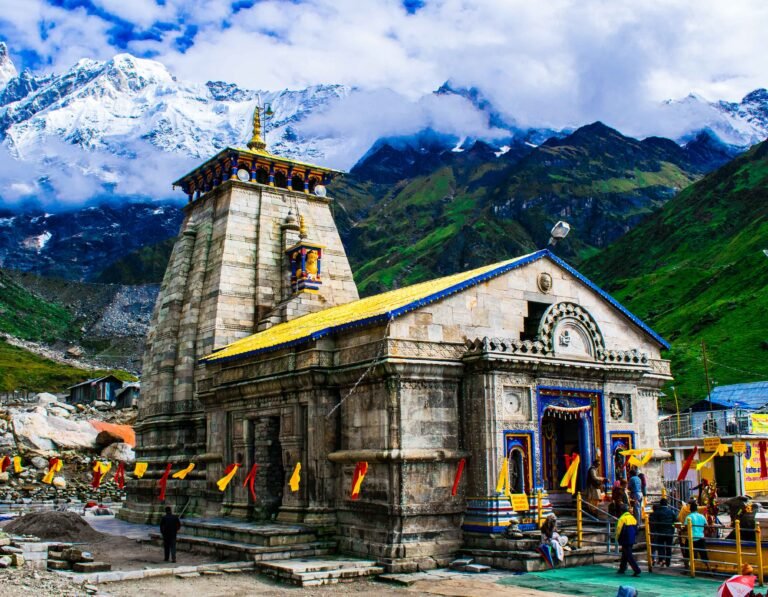 Kedarnath Group Tour Package From Delhi